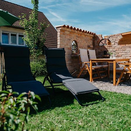 Ferienwohnung Am Weinberg Boetzingen Zewnętrze zdjęcie